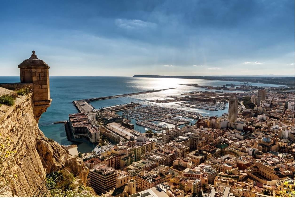 Luxury New Loft City Centre & Castle, Alicante Kültér fotó